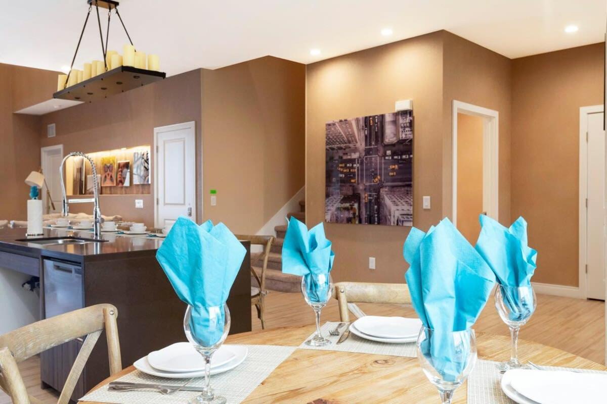 Gorgeous 4Bd Close To Disney @ Magic Village 7581 Orlando Luaran gambar